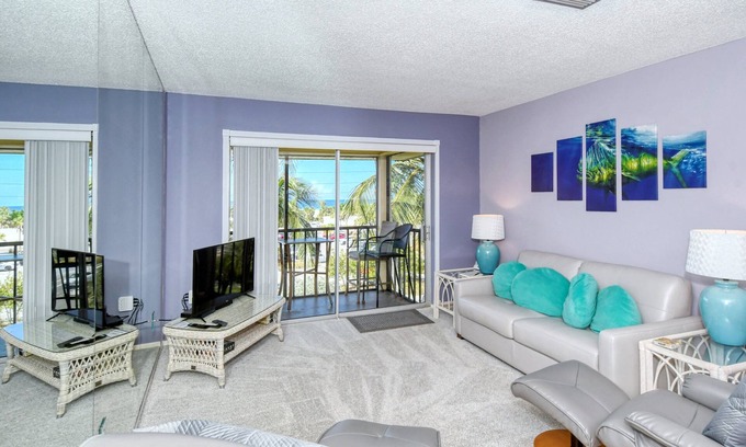 Siesta Key Condo | Beautiful Gulf View on Siesta Key
