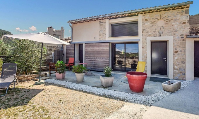 Mollans-sur-Ouveze House | Beautiful home in Mollans-sur-Ouvèze