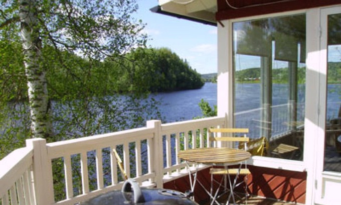 Solleftea Municipality House | Beautiful holiday home on the banks of the Ångermanälven