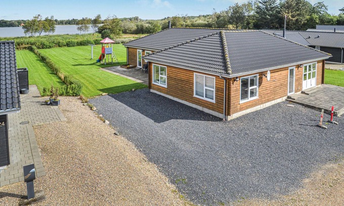 Ansager House | Beautiful home in Ansager with WiFi
