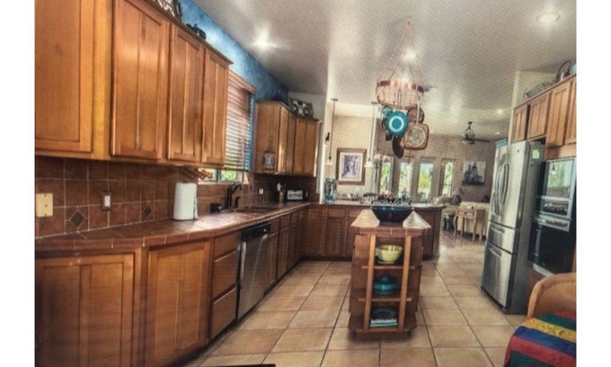 Casa Grande House | Beautiful home in Casa Grande AZ 3 beds and a large den 2900 sq ft