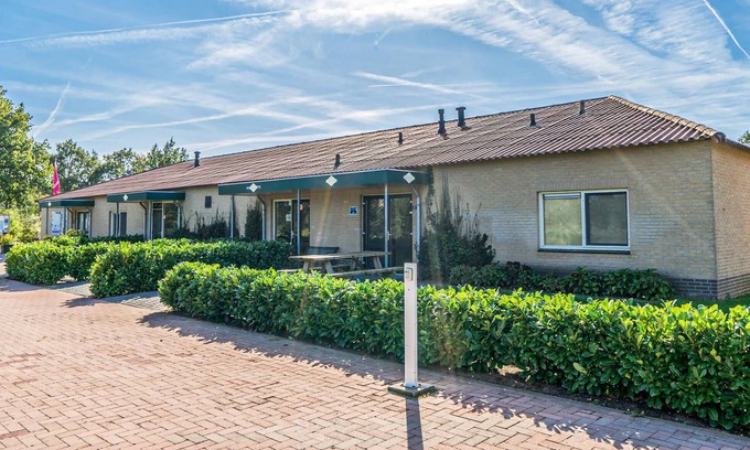 Linde House | Beautiful home in Den Ham with kitchen