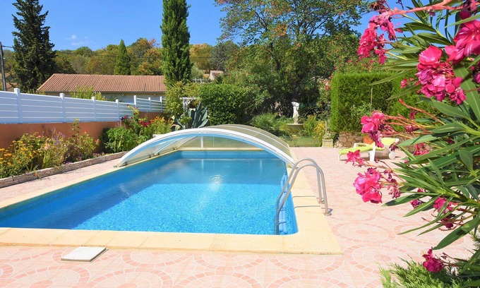 Donzere House | Beautiful home in Donzère with WiFi