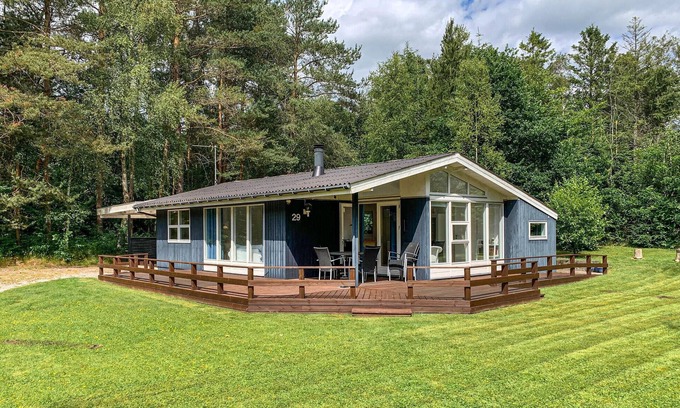 Øksenmølle House | Beautiful home in Ebeltoft with WiFi