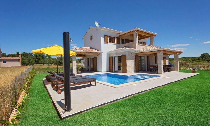 Funtana House | Beautiful home in Funtana
