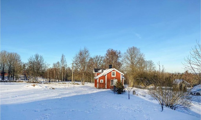 Hestra House | Beautiful Home In Hestra With Wifi