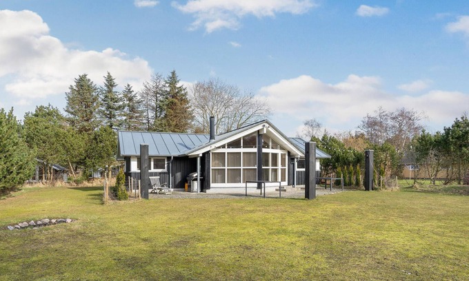 Kalundborg House | Beautiful home in Kalundborg with WiFi