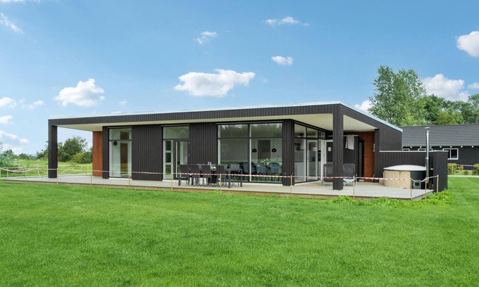 Nordborg House | Beautiful home in Nordborg with WiFi