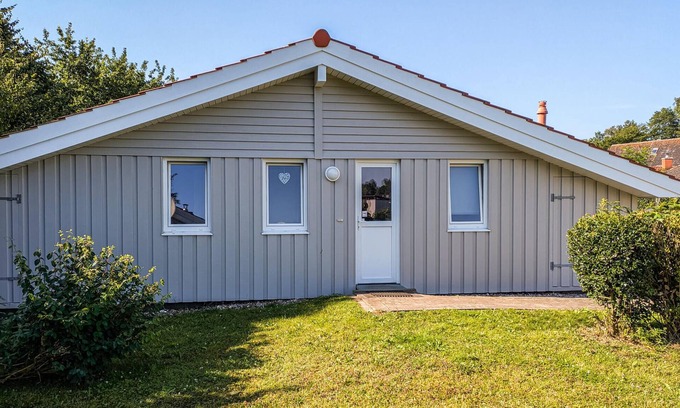 Schoenhagen House | Beautiful home in Schönhagen with sauna