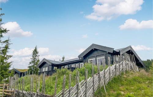 Ringsaker House | Beautiful Home In Sjusjøen With Sauna