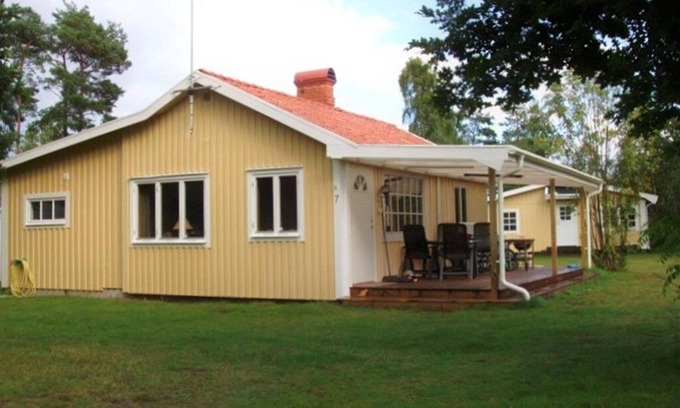 Hallevik House | Beautiful home in Sölvesborg with 2 Bedrooms