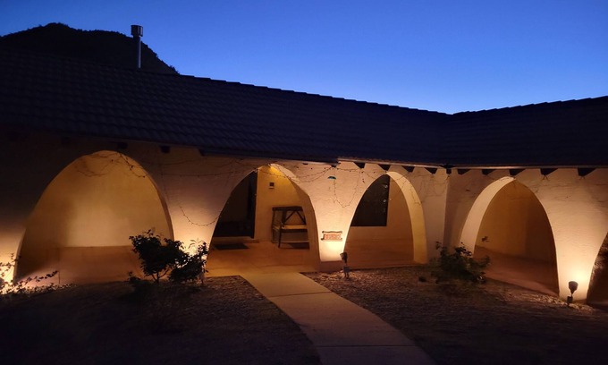 Glenwood Hills House | Beautiful home mountains & hiking trail. Enjoy the sunset, and city lights.