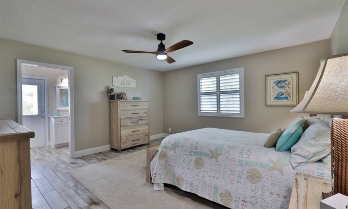 Port Orange House | Beautiful home on the Intracoastal Rose Bay. 5 minutes from the beach
