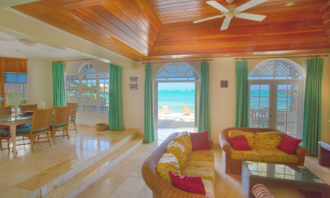 George Town Villa | Beautiful Home - Perfect Beachfront Location - Spectacular Views - Gated Resort