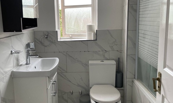 South Camberwell House | Beautiful house located near Dulwich Hamlet FC ,central london ten miutes away