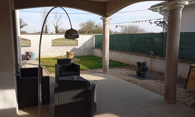 Jons House | Beautiful house-St Exupéry-Viarhona-T3- Pets allowed