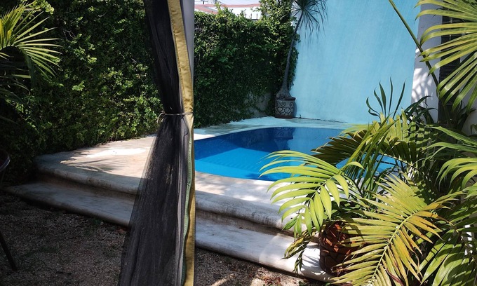 Merida Municipality House | Beautiful house with pool, bar. 3 bedrooms A/C (7 double beds), 3 bathrooms.