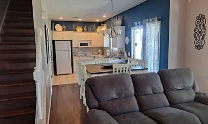 North Myrtle Beach Condo | Beautiful Large Two Story Condo Near The Beach