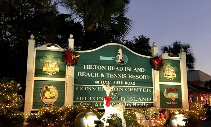 Folly Field Villa | Beautiful Lagoon View in Hilton Head Beach & Tennis Resort