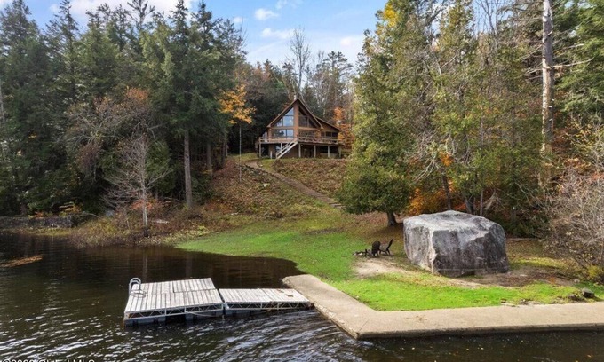 Paradox House | Beautiful lakefront house on Paradox lake with tremendous views and privacy.