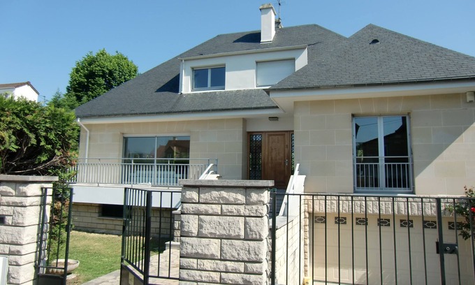 Deuil-la-Barre House | Beautiful large house in Deuil la Barre, 12 minutes from central Paris (Gare du Nord)