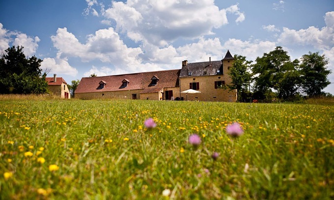 Lamothe-Fenelon House | Beautiful Large House with Guesthouse, Pool and 4 Acres Grounds