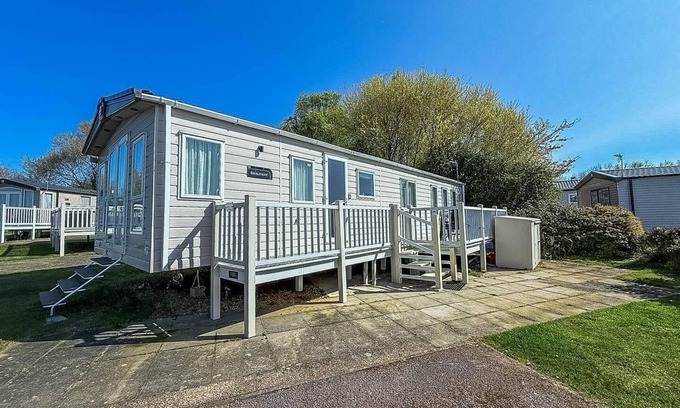 Hunstanton House | Beautiful lodge at Manor Park in Hunstanton ref 23018K