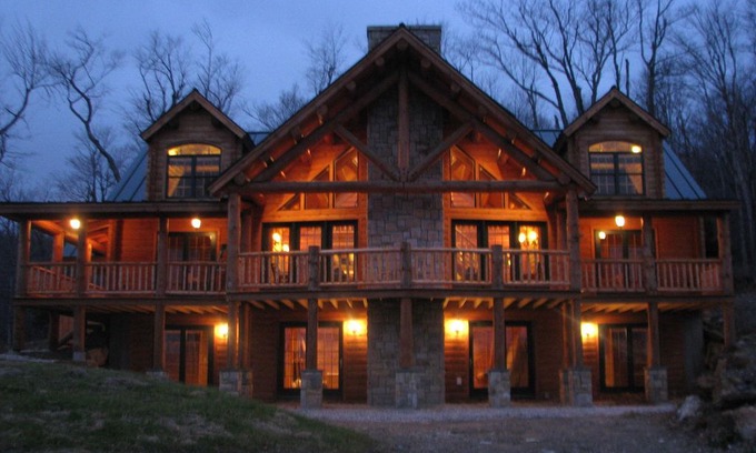 Central Vermont- Killington House | Beautiful log home Killington Ski Resort in Killington Vermont