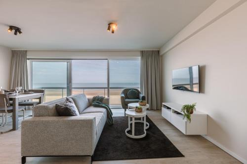 Mariakerke Apartment | Beautiful Luxury Apartment on Amazing location with Sea view - T17