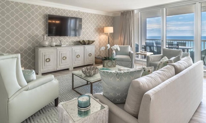 Emerald Coast Condo | Beautiful Luxury Beach Front 3-Bedroom - 5th Floor Condo with Resort Amenities