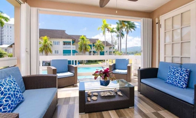 Montego Bay Condo | Beautiful Luxury Oceanfront Property Montego Bay Property