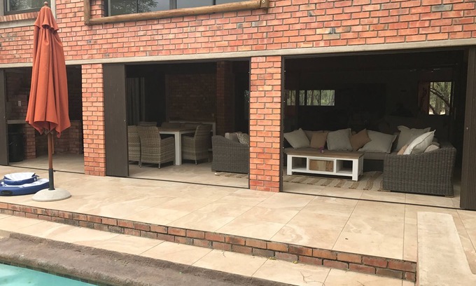 Marloth Park House | Beautiful modern bushveld house in the peaceful nature conservancy Marloth Park.