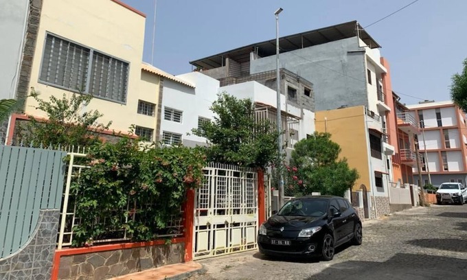 Terra Branca House | Beautiful, Modern Townhouse in Praia - Capital