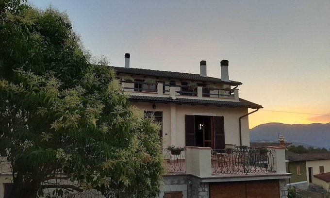 Cascia House | Beautiful mountain house with spectacular views
