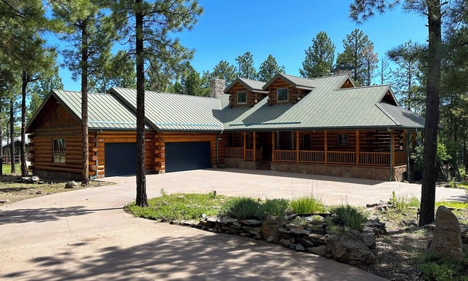 Greer Cabin | Beautiful Mountain Lodge! 7,000 Sq. Ft W/Pond