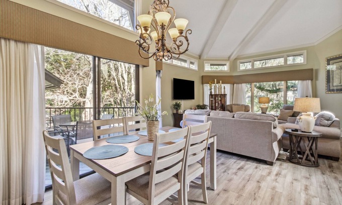 Fernandina Beach Villa | Beautiful Nature Views from Courtside Villa in Gated Resort Community!
