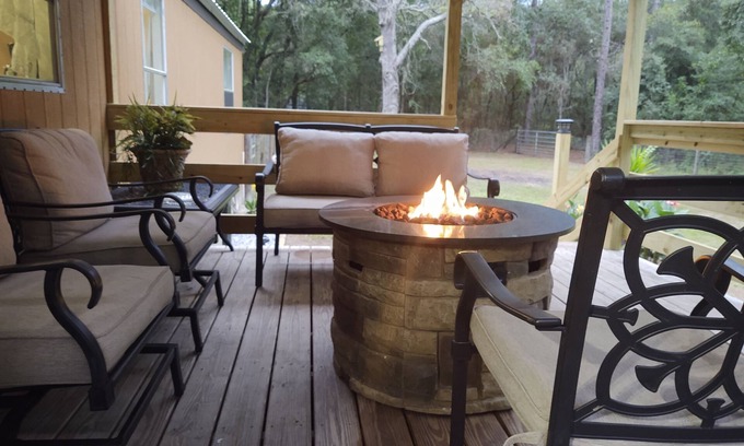 Inverness House | Beautiful,newly remodeled hideaway if your looking to head South for the winter!