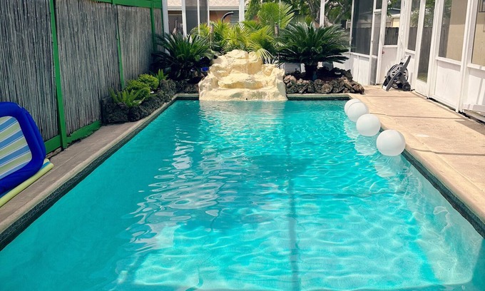 Davie House | Beautiful Oasis in Fort Lauderdale