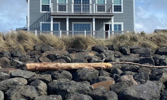 Rockaway Beach House | Beautiful oceanfront home, steps from the beach and a short walk to Lake Lytle