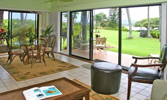 Wailua Condo | Beautiful Oceanfront One Bedroom Condo - Wailua Bay