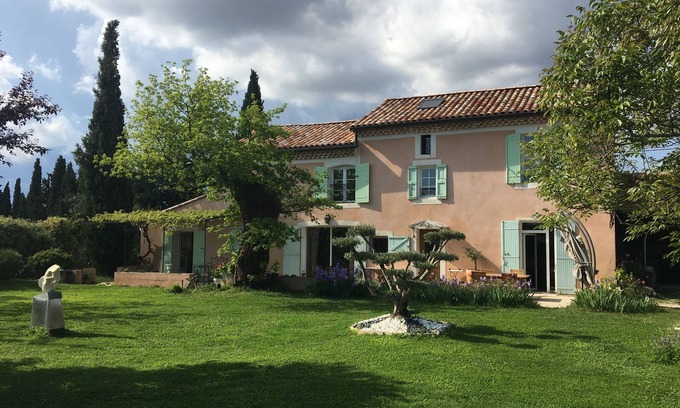 Sarrians House | BEAUTIFUL OLD FARMHOUSE SURROUNDED BY VINEYARDS, AVIGNON, MONT VENTOUX
