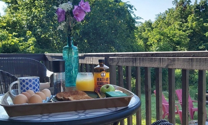 Harrison Cottage | Beautiful Ozark getaway
