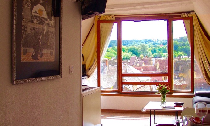 Sarlat-la-Caneda Historic Center Apartment | Beautiful Panoramic View apartment in Sarlat center (Franreal)