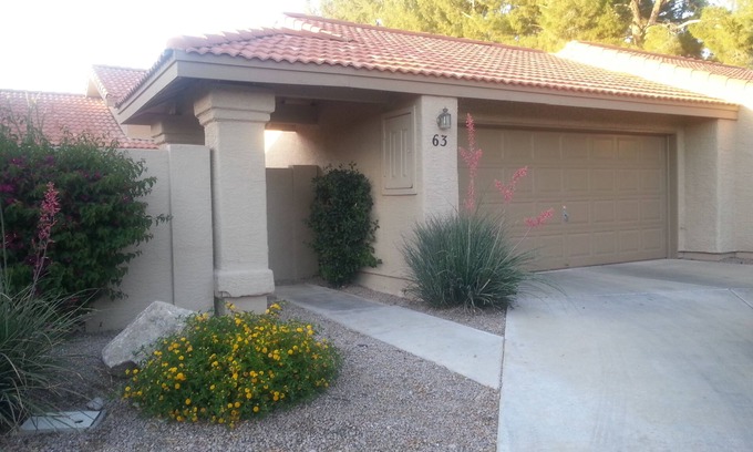 Escobedo Historic District House | Beautiful Patio Home in Mesa - Pet friendly with Pool/Jacuzzi