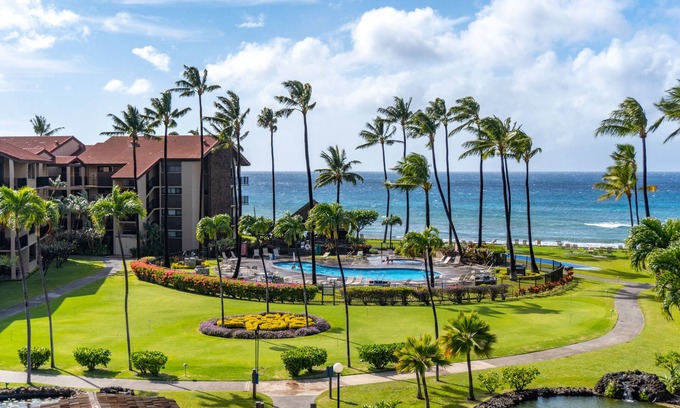 Honokowai Condo | Beautiful Penthouse Condo w/Direct Ocean Views - Sleeps 8!