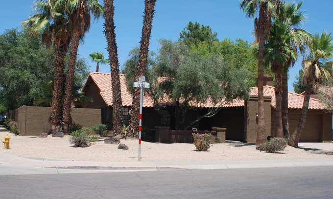 Sunset Ridge House | Beautiful Pool Home Close To Area Sites, Shopping, Hospitals, And Golf