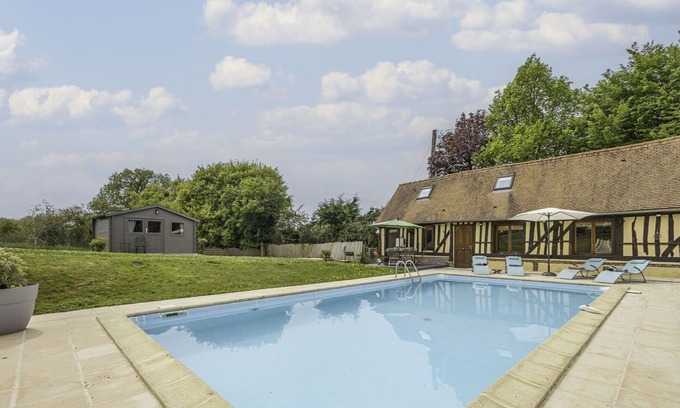 La Roque-Baignard House | Beautiful private villa for 6 people with private pool, WIFI, TV, terrace, pets allowed and park...