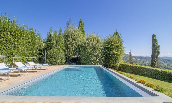 San Lorenzo Nuovo Villa | Beautiful private villa with hot tub, private pool, WIFI, A/C, TV, terrace, pets allowed and par.