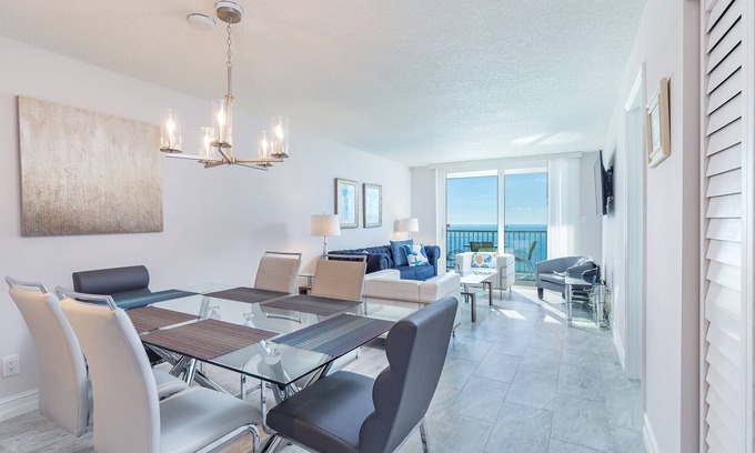 Indian Shores Condo | Beautiful Premium Gulf Side Condo