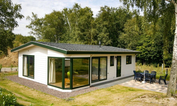 West-Graftdijk House | Beautiful private villa for 4 guests with WIFI, TV, terrace and parking
